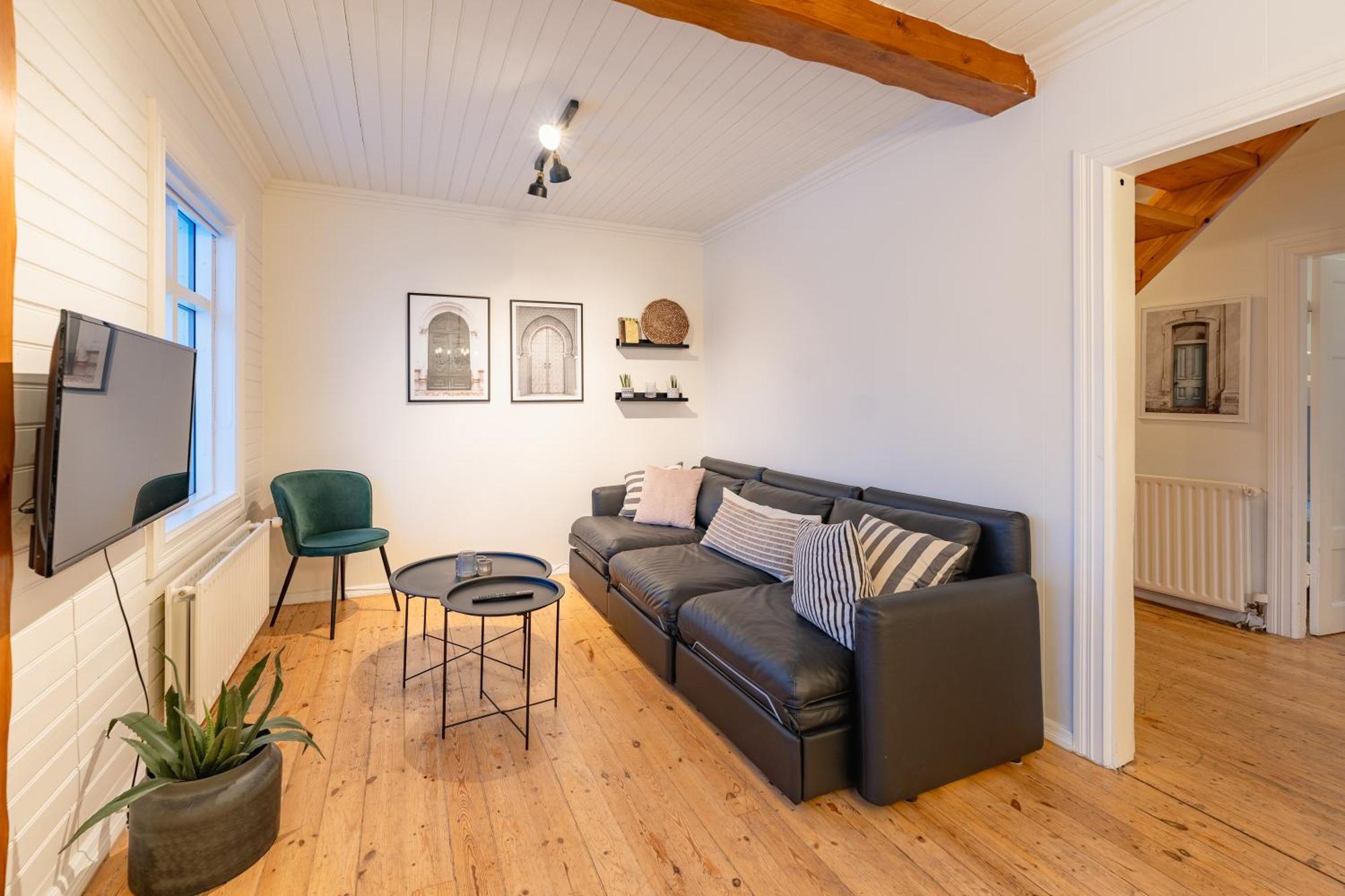Day Dream Central Akureyri Three Bedroom Apt Exterior foto