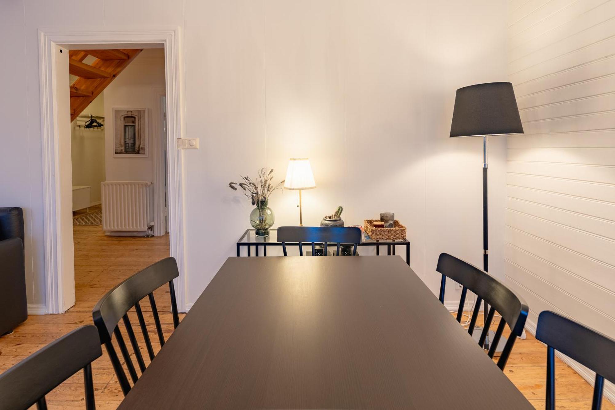 Day Dream Central Akureyri Three Bedroom Apt Exterior foto